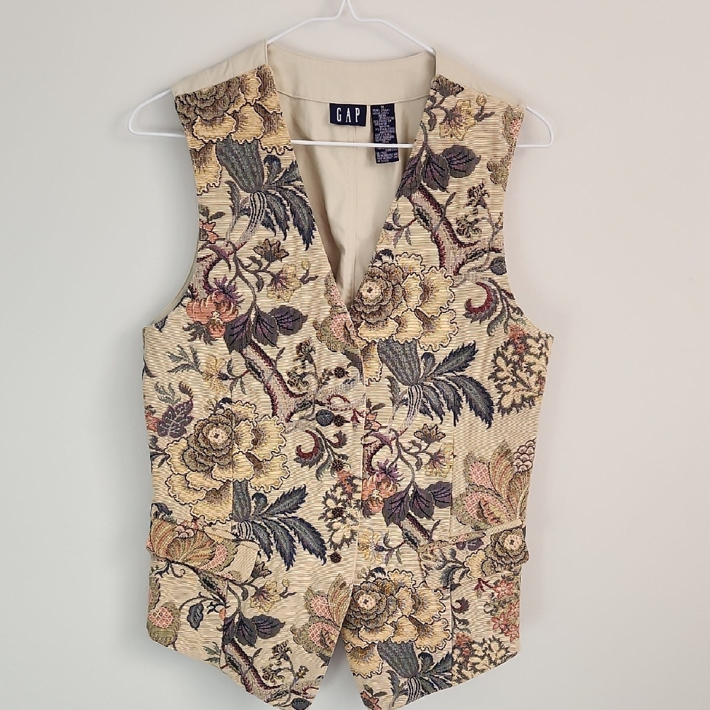 GAP Floral Tapestry Vest